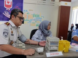 Peringati HBI ke-76, Aksi Kemanusiaan Imigrasi Langsa Gelar Donor Darah