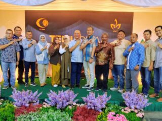 Manajemen PTPN IV Regional VI Hadiri Pisah Sambut Komisaris PT CMN: Merajut Sinergi, Mengukir Prestasi Baru