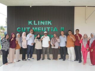 Komisaris dan Direktur PT CMN Kunker ke Klinik Cot Girek Aceh Utara