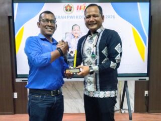 Mitra Strategis PWI Kota Langsa, Kepala BAS Terima Award 2026