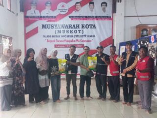 PMI Langsa Bagi Sembako Meugang Ramadan 