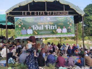 Tradisi Sejak 10 Tahun Silam, Gampong Sungai Pauh Tanjong Gelar Doa Bersama di TPU dan Santuni 55 Anak Yatim