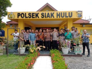 Kenal Pamit Kapolsek Siak Hulu , dari Pejabat Lama Ke Pejabat Baru Bernuansa Kebersamaan
