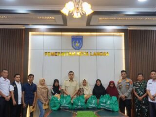 Pemko Langsa Salurkan Santunan Kemensos kepada Ahli Waris Korban Bencana Hidrometeorologi