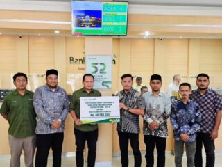 PT BAS Cabang Langsa Salurkan Zakat Karyawan Sebesar Rp.40 Juta ke Baitul Mal