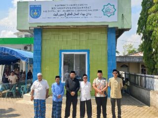 Perdana di Langsa, Baitul Mal Gampong Seuriget Salurkan Zakat Fakir dan Miskin