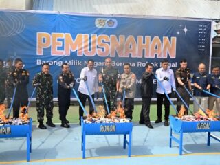 Bea Cukai Lhokseumawe Musnahkan 22 Juta Batang Rokok Ilegal 