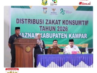 Sinergi Pemerintah dan BAZNAS, Bupati Kampar Salurkan Zakat Konsumtif Rp.147 Juta untuk 491 Mustahik