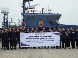 Perkuat Pengawasan Perbatasan, Bea Cukai Langsa dan Imigrasi Gelar Patroli Laut Terpadu di Pesisir Timur Aceh