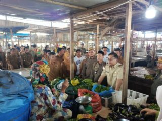 Respons Aspirasi Pedagang, Wali Kota Langsa Benahi Pasar Demi Kenyamanan dan Peningkatan Ekonomi