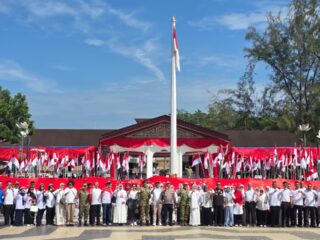 Kirab Bendera 81 Meter Kobarkan Semangat Kemerdekaan di Kota Langsa