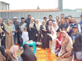 Peringati 1 Tahun, SPPG Empus Talu Santuni Anak Yatim Dan Doa Bersama